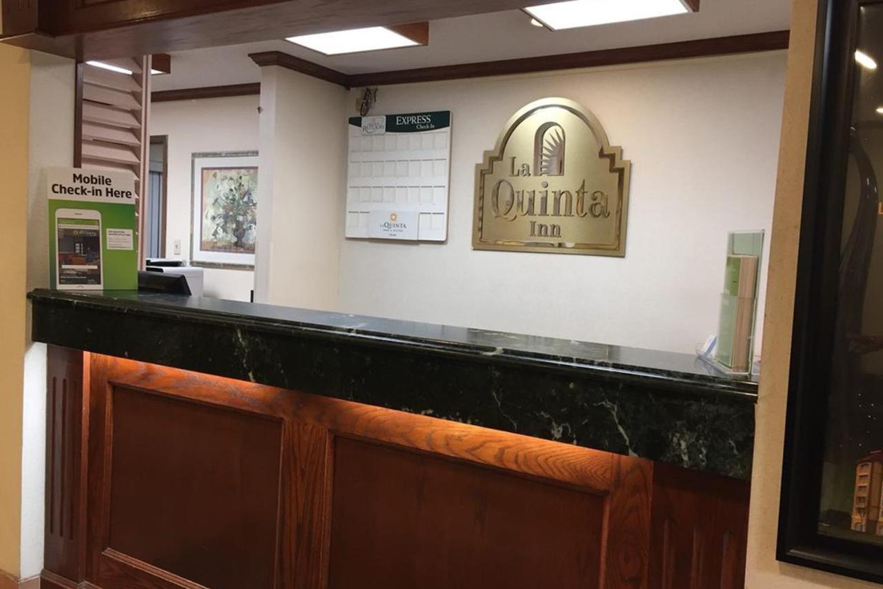 La Quinta Inn By Wyndham Indianapolis East-Post Drive Extérieur photo