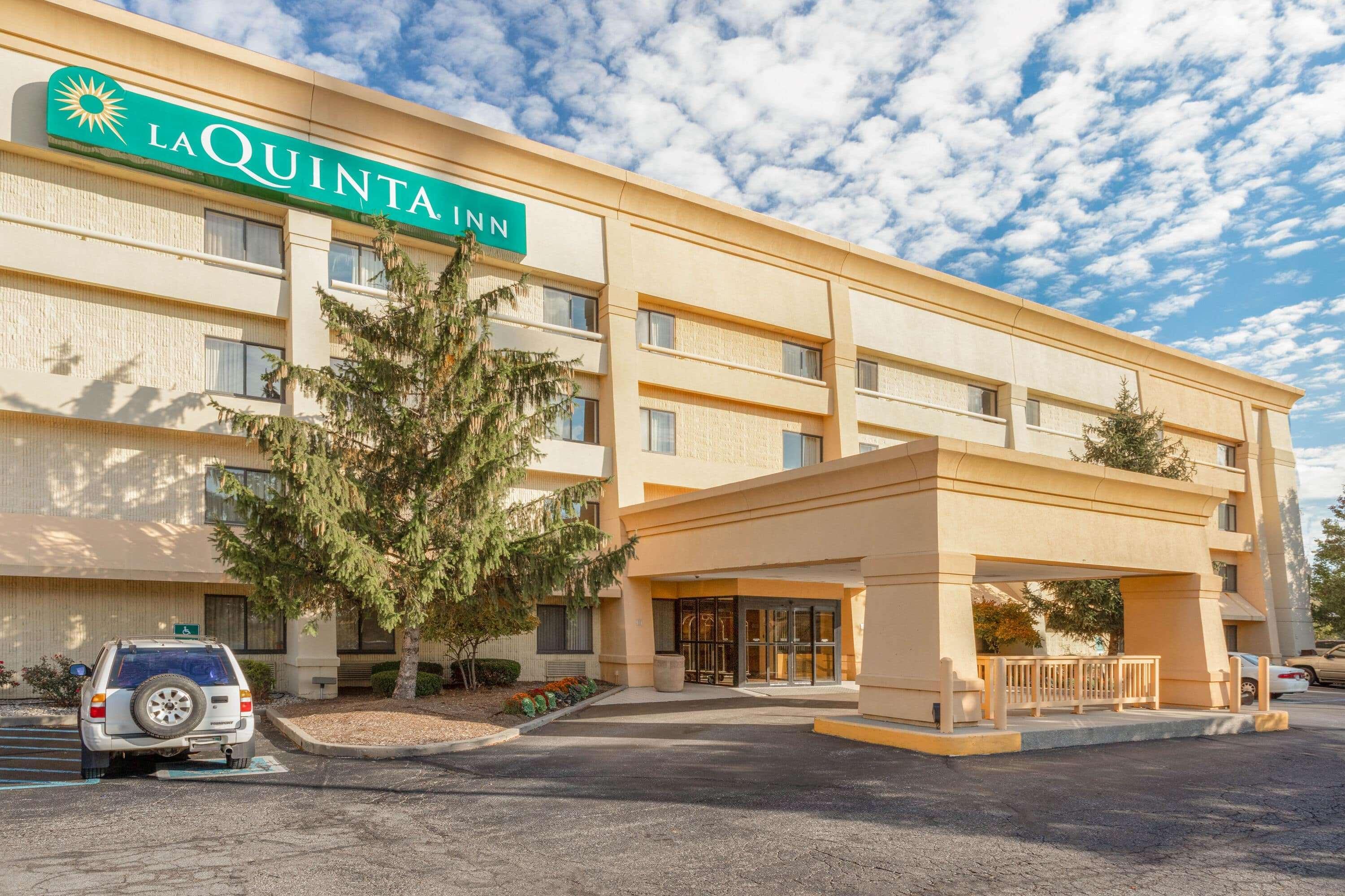 La Quinta Inn By Wyndham Indianapolis East-Post Drive Extérieur photo