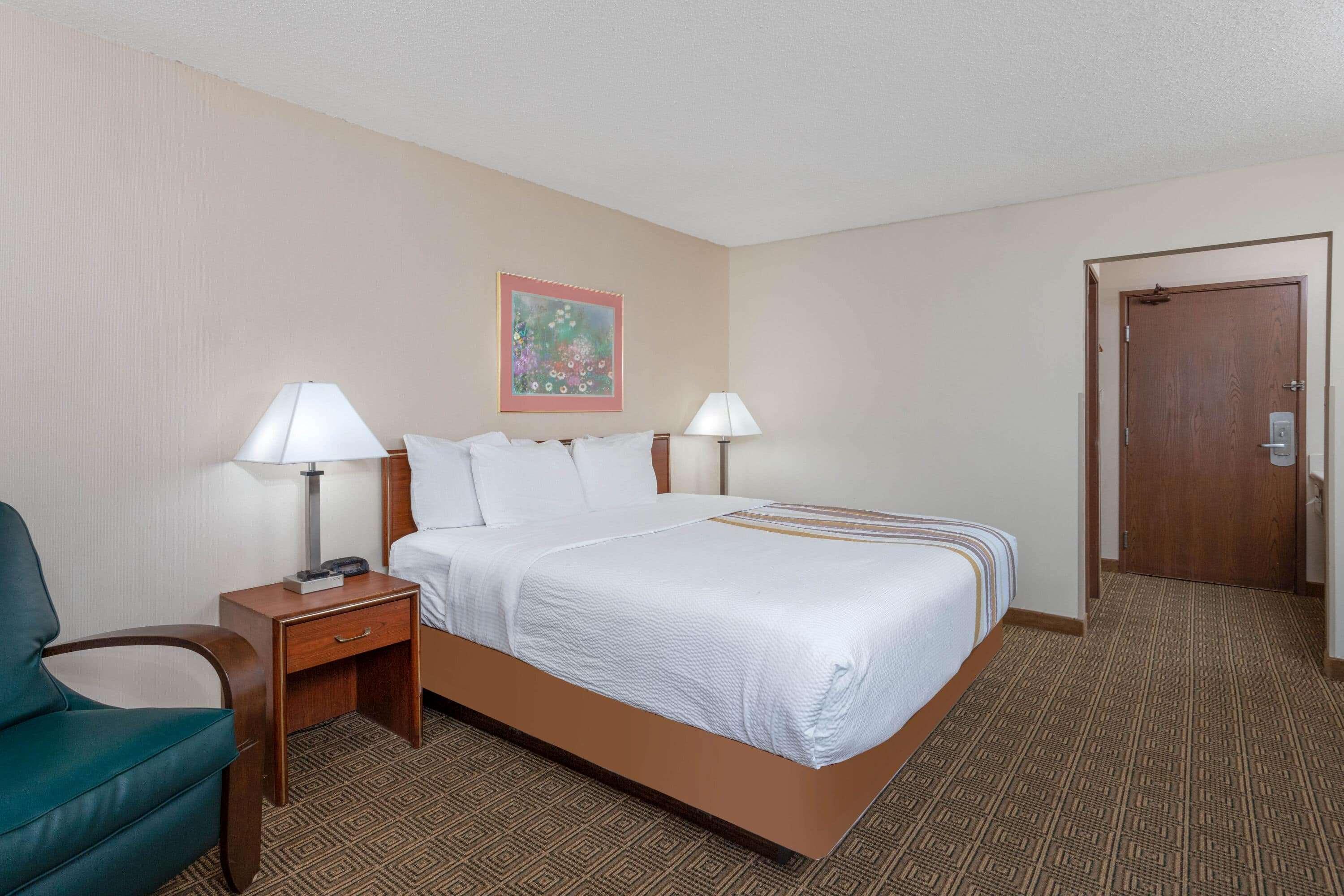 La Quinta Inn By Wyndham Indianapolis East-Post Drive Extérieur photo