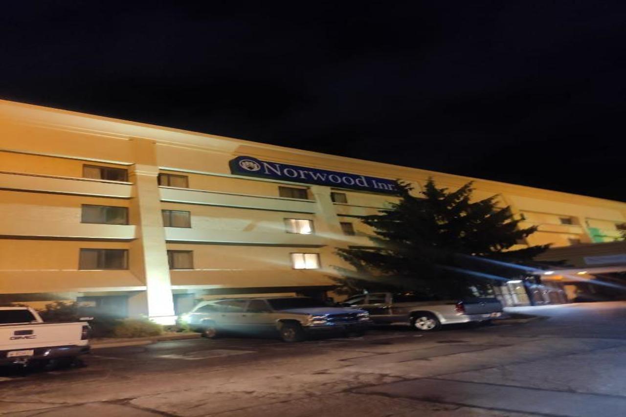 La Quinta Inn By Wyndham Indianapolis East-Post Drive Extérieur photo
